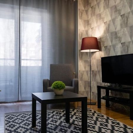 Central Fenix Apartment - Free Private Parking-Fast Wi-Fi Νόβι Σαντ Εξωτερικό φωτογραφία